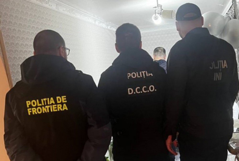 Grup infracțional specializat în organizarea migrației ilegale, destructurat într-o operațiune comună cu autoritățile din România